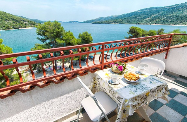 Apartments Martina (36421-A2) - Marina