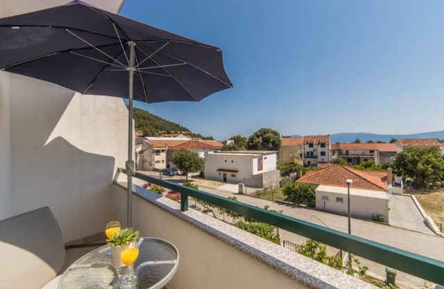 Apartments Nmn - Studio Apartment with Balcony 3