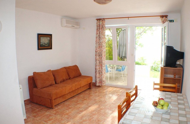 Apartments Sea View (105461-A2) - Brist
