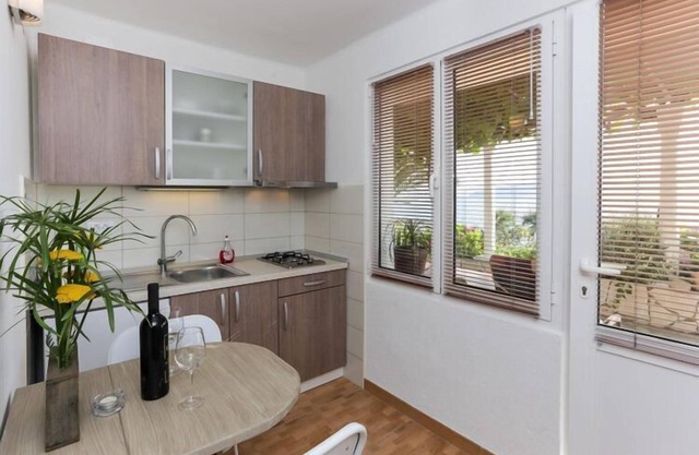 Apartments Stipo - One Bedroom Apartment with Terrace and Sea View (A4)
