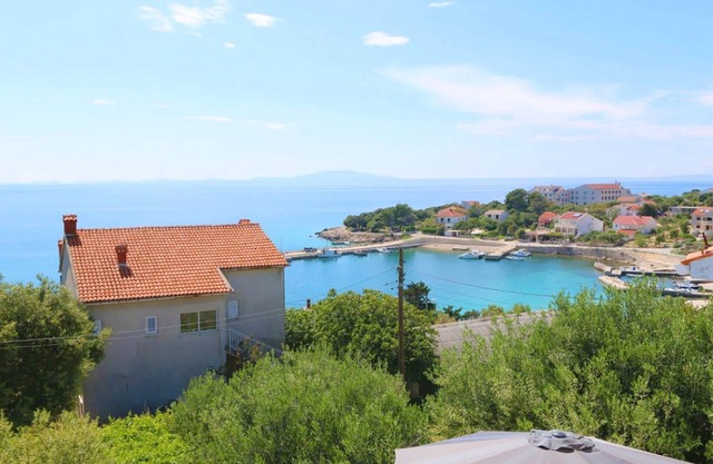 Apartments Vacation Jakisnica (115871-A2) - Jakisnica