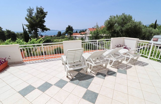 Apartments Villa Michele-Three Bedroom Apartment with Terrace (Mandarin)