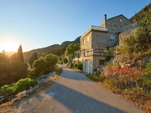 Apartments with parking spaces Maranovici, Mljet - 22339