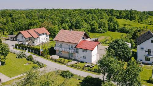 Apartments with parking space Lipovaca, Plitvice - 17657