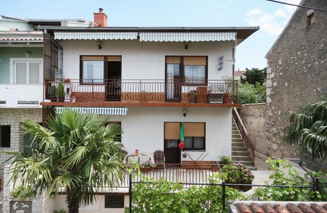 Apartments with WiFi Selce, Crikvenica - 5498