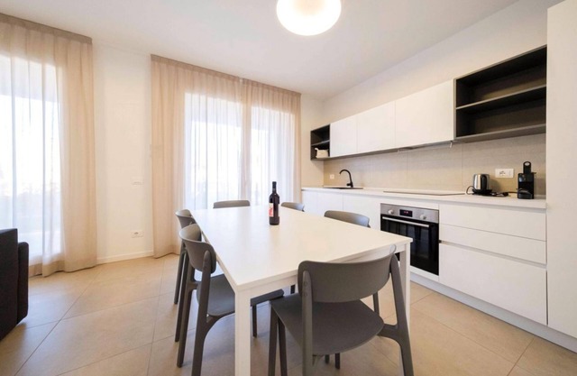 ApartmentsGarda - Garda31 Residence-B8