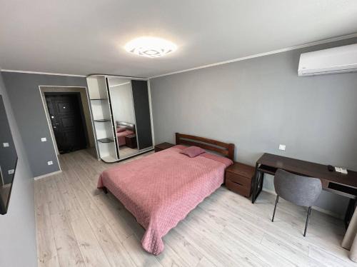 ApartPoltava 1-bedroom з великою кухнею та шикарною панорамою на АНТОНА ГРИЦАЯ,10