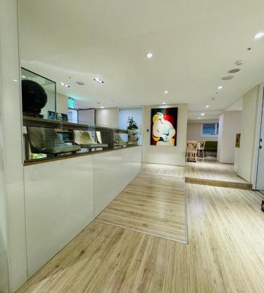 Apause Inn