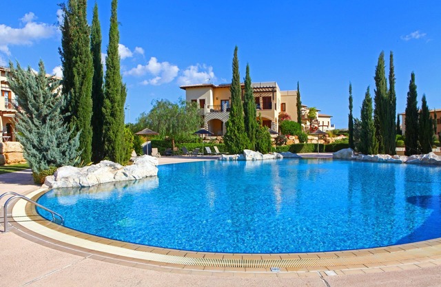 Aphrodite Hills Rentals – Apartments