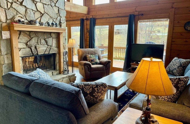 Appalachian Mist - West Jefferson, NC