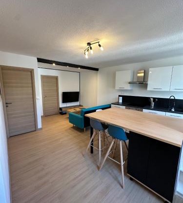 Appartement T3 centre Saint donat