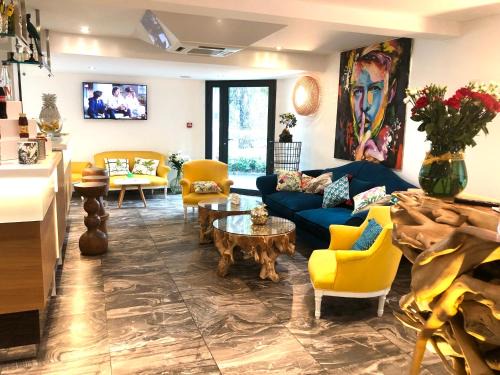 Appart' Hotel La Girafe Marseille Est - Porte d'Aubagne