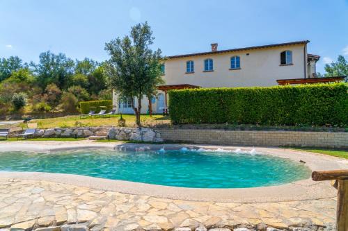 Appartamenti con Piscina in Villa CàBrandano nelle Marche Italy