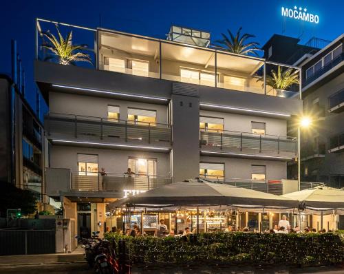 Appartamenti Residence Giardini CENTRALISSIMO AL MARE