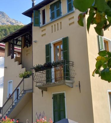 Appartamenti Via Monte Braulio 19
