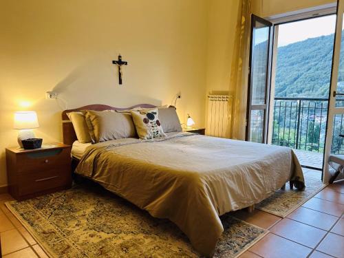 Appartamento a Fiuggi con 2 camere, splendida vista sulle montagne e perfetto per 4 ospiti