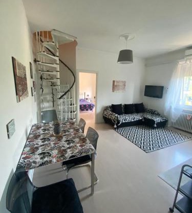 Appartamento Lella con meravigliosa vista vicino alle Terme zona Bagni