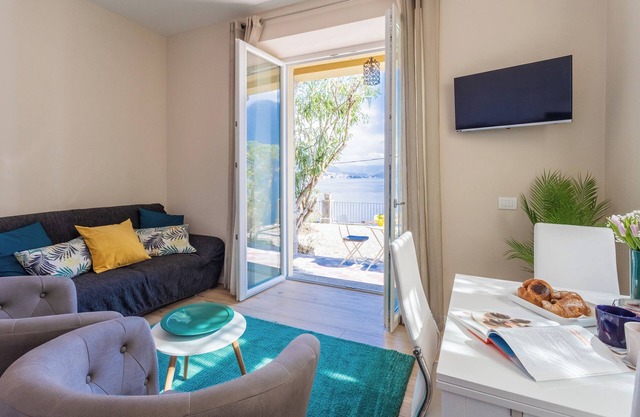Appartamento Luna - Two Bedroom Apartment, Sleeps 4