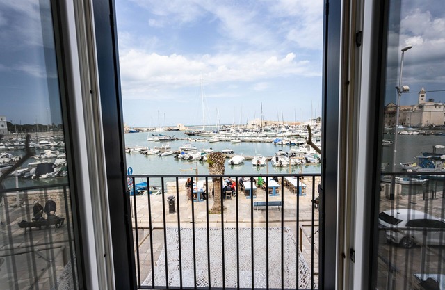 Appartamento Lusso Vista Mare - SUL Porto DI Trani