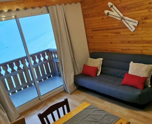 Appartement 1 chambre, calme, vue dégagée, La Foux