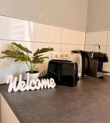 Appartement 2 - Gemütliche Wohnung mit Küchenzeile, Bad und großer Terrasse