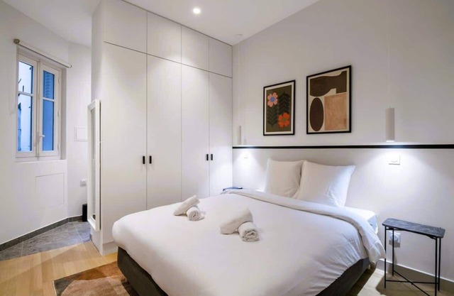 Appartement 2BR avec terrasse & climatisation