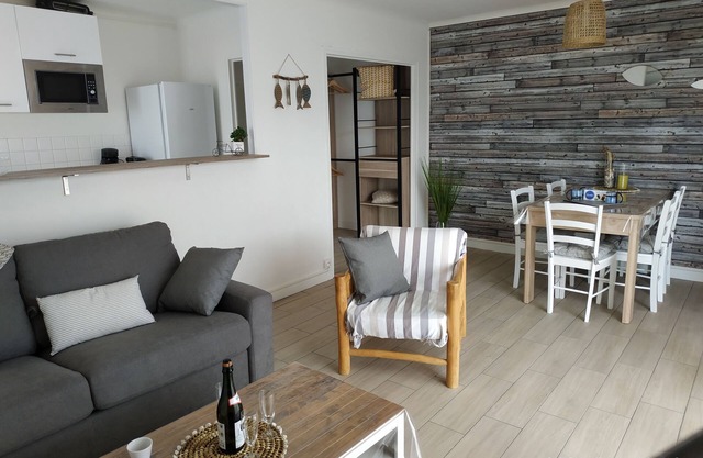Appartement 2km de la Plage
