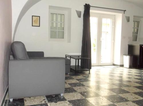 Appartement charmant a Ruoms 42 m² avec parking prive