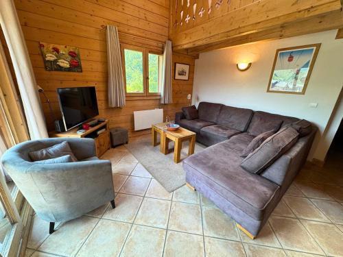Appartement Confort+ avec Balcon et Parking - 3 Chambres, 6 pers, WiFi - Les Menuires - FR-1-452-315