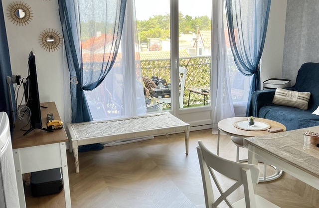 Appartement Cosy vue mer , Plage à 100 m , Tout Confort , Balcon vue mer