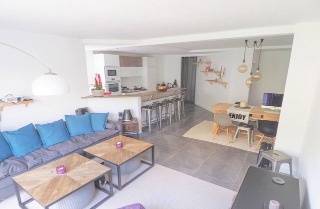 APPARTEMENT LUXURY RETIRO - 6 persons NEAR THE HISTORIC CENTER