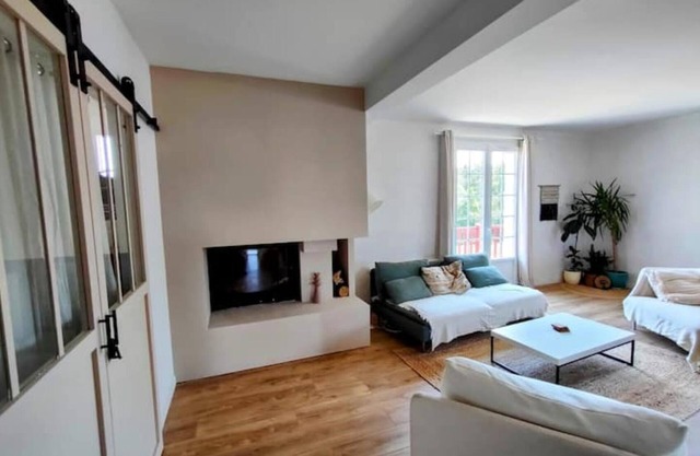 Appartement Moderne et Spacieux Dans Belle Maison Basque