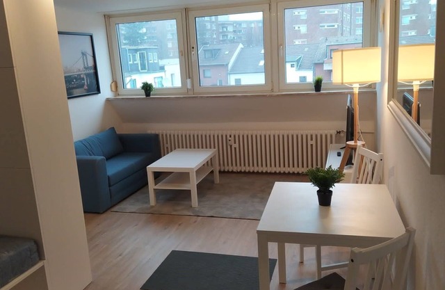 Appartement Ohne Balkon,links im 3.og - Frisch Renovierte Appartements