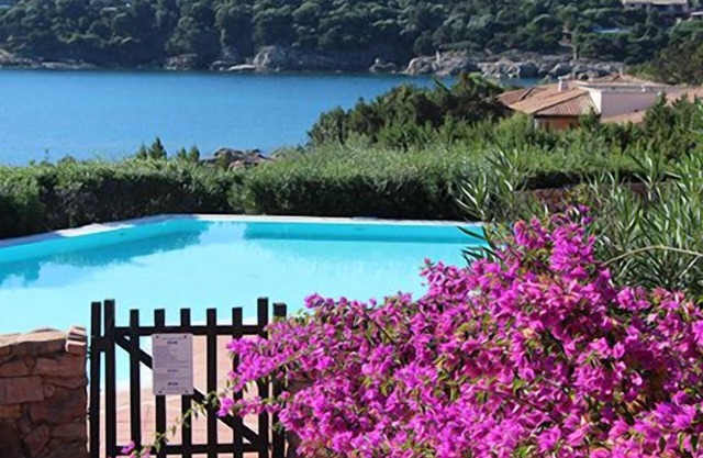 APPARTEMENT ON THE BEACH - COSTA SMERALDA - PORTO ROTONDO