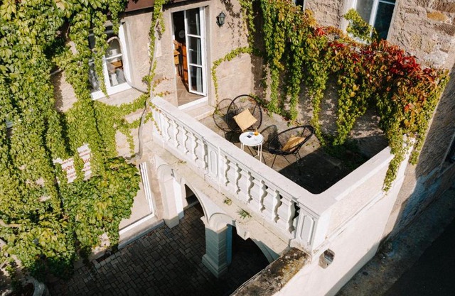 Appartement Residenz Bella Italia - Charmante Unterkunft im Herzen von Würzburg mit Balkon, Terrasse und Parkplatz im Innenhof!