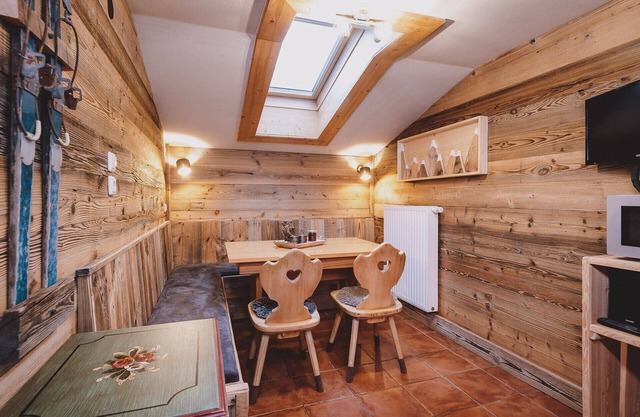 Appartements Enzian - TOP 3, balcony & mountain view