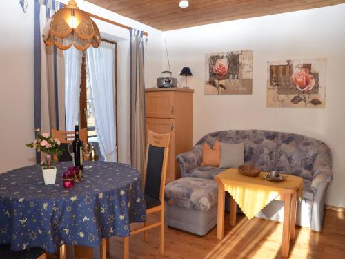Appealing apartment in Bad Bayersoien with balcony