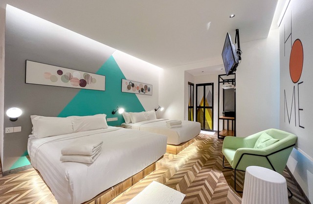 Apple 1 Hotel Queensbay