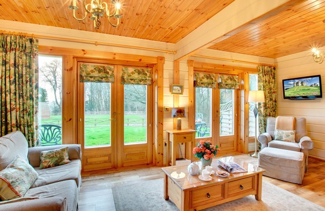 Apple Tree Lodge