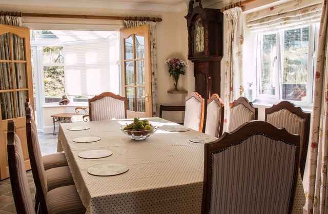 APPLEWOOD - Offers 5*modern facilities with beautiful views in rural countryside