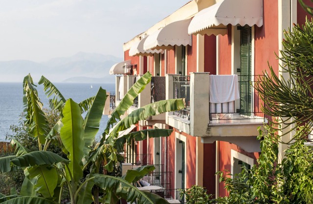 Apraos Bay Hotel In Kalamaki Beach, 3 stars hotel