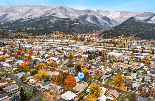 Apres Ski and Bike Mission Adventuring Base/HOT TUB/