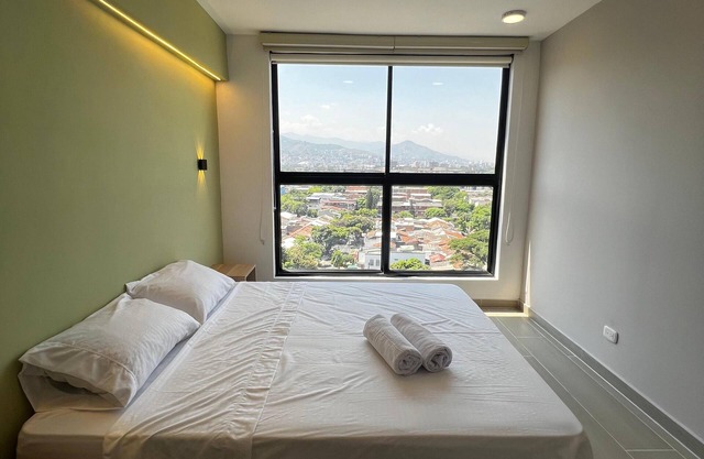 Apt 1310 Miró Living Refugio Cali