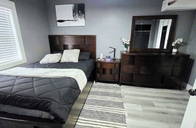 APT#2 Quiet comfortable place near chemical plants
