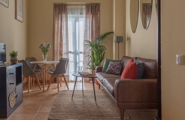 Apt. Bright 2 br - Santa Cruz- 4PX.WIFI/A.C