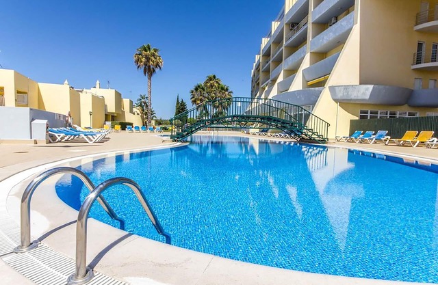 Apt. Casa Murrin, in a peaceful and secure complex with pool