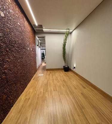 Apt novo no centro com garagem perto de tudo que você precisa
