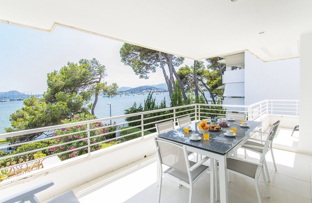 Apt Pine Walk Isabela by JS Villas