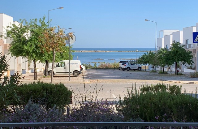 Apt with Atlantic Ocean and Ria Formosa View and Private 50m2 Terrace!