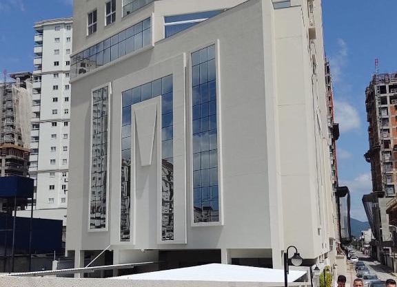 Apto aconchegante e elegante Morretes itapema